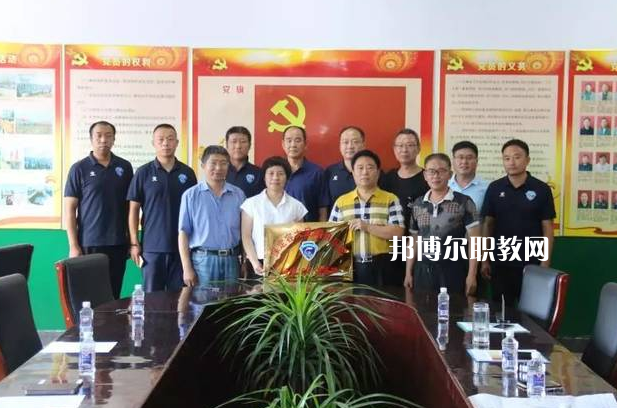 高碑店市職業(yè)技術(shù)教育中心2022年學(xué)費、收費多少