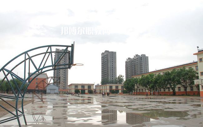 華北工業(yè)學(xué)校2022年報(bào)名條件、招生要求、招生對象