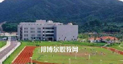 滎經(jīng)縣職業(yè)高級(jí)中學(xué)2022年報(bào)名條件、招生要求、招生對(duì)象