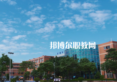巧家縣職業(yè)高級(jí)中學(xué)2022年招生簡章