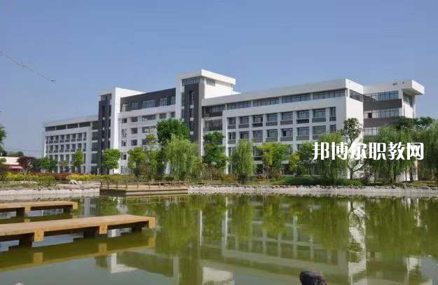 滁州市機(jī)械工業(yè)學(xué)校2022年報(bào)名條件、招生要求、招生對(duì)象