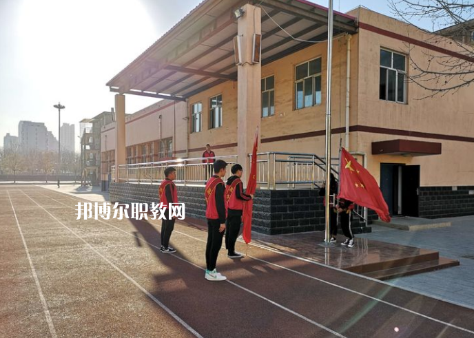 唐山路南職業(yè)技術(shù)學(xué)校2022年報(bào)名條件、招生要求、招生對(duì)象