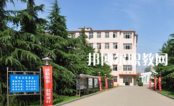 昆明臺(tái)湘科技學(xué)校2022年報(bào)名條件、招生要求、招生對(duì)象