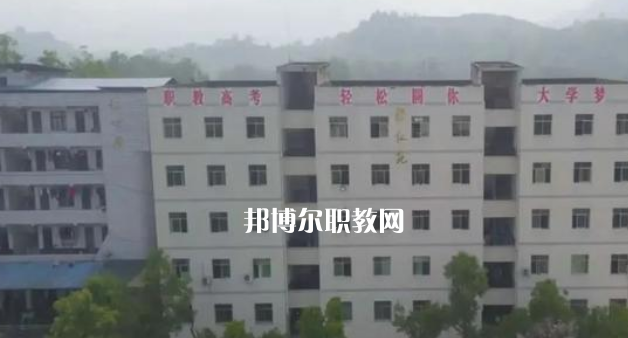 四川鄰水興仁職業(yè)中學2022年報名條件、招生要求、招生對象