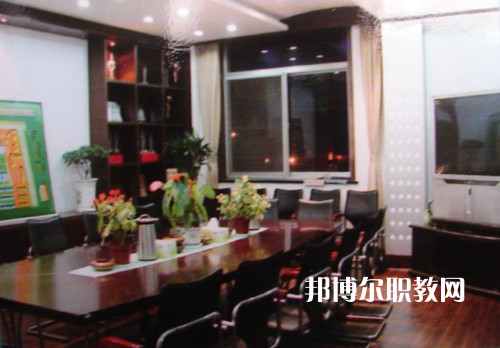 揚(yáng)州文化藝術(shù)學(xué)校2022年報(bào)名條件、招生要求、招生對(duì)象