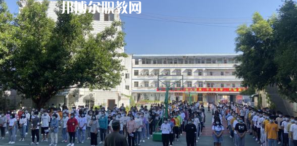 攀枝花商貿(mào)電子職業(yè)技術(shù)學(xué)校2022年報(bào)名條件、招生要求、招生對(duì)象