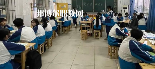 四川瀘州市江南職業(yè)中學校2022年報名條件、招生要求、招生對象