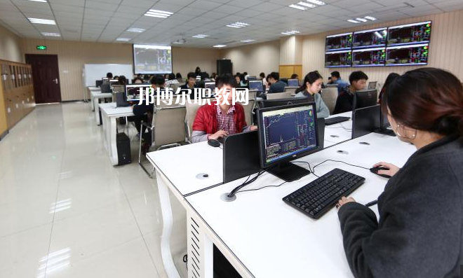 重慶電信職業(yè)學(xué)院2022年報名條件、招生要求、招生對象
