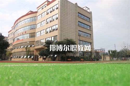 湖南中南藝術(shù)學(xué)校2022年報(bào)名條件、招生要求、招生對象