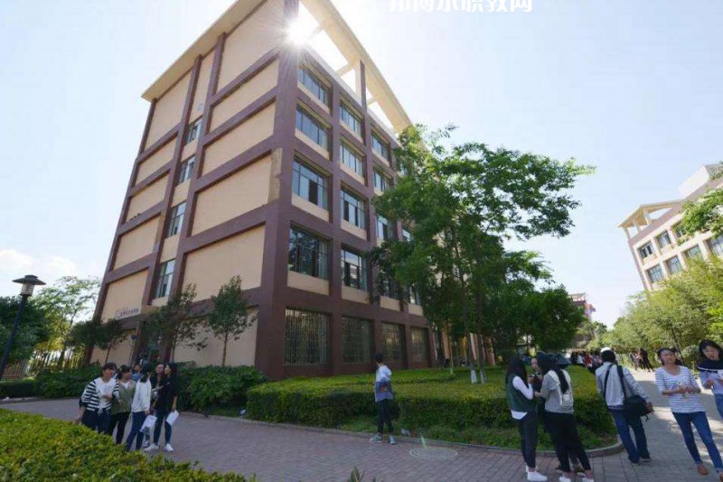 云南商務(wù)職業(yè)學(xué)院2022年報(bào)名條件、招生要求、招生對(duì)象