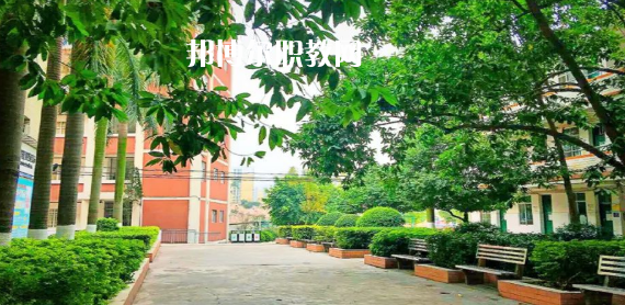 廣西工貿(mào)高級(jí)技工學(xué)校2022年報(bào)名條件、招生要求、招生對(duì)象