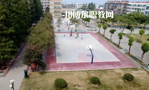 荊州勞動中等專業(yè)學校2022年報名條件、招生要求、招生對象