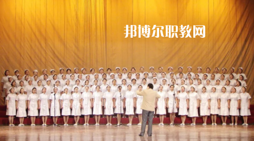 新疆石河子衛(wèi)生學(xué)校2022年報(bào)名條件、招生要求、招生對(duì)象