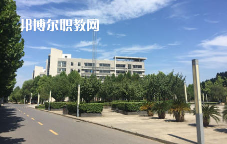 武漢儀表電子學(xué)校2022年報(bào)名條件、招生要求、招生對(duì)象