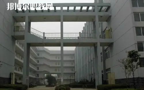 武漢建筑工程學(xué)校2022年報(bào)名條件、招生要求、招生對(duì)象