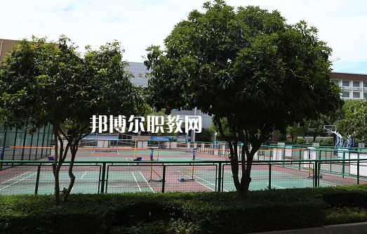 宜都職教中心2022年報名條件、招生要求、招生對象