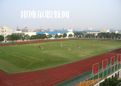 武漢東西湖職業(yè)技術(shù)學(xué)校2022年報名條件、招生要求、招生對象