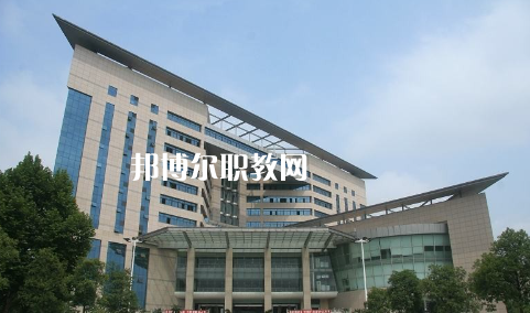 湖北現(xiàn)代技術(shù)學(xué)校2022年怎么樣、好不好