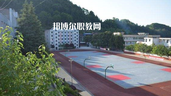 平昌縣西興職業(yè)中學(xué)2022年怎么樣、好不好