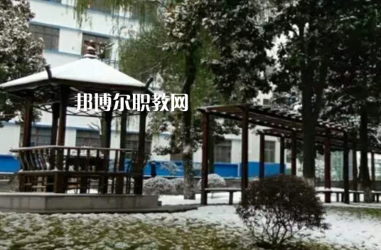 湖北十堰職業(yè)技術(shù)集團(tuán)學(xué)校2022年怎么樣、好不好