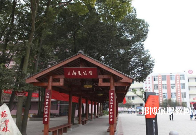 珠海歐亞技工學(xué)校2022年怎么樣、好不好