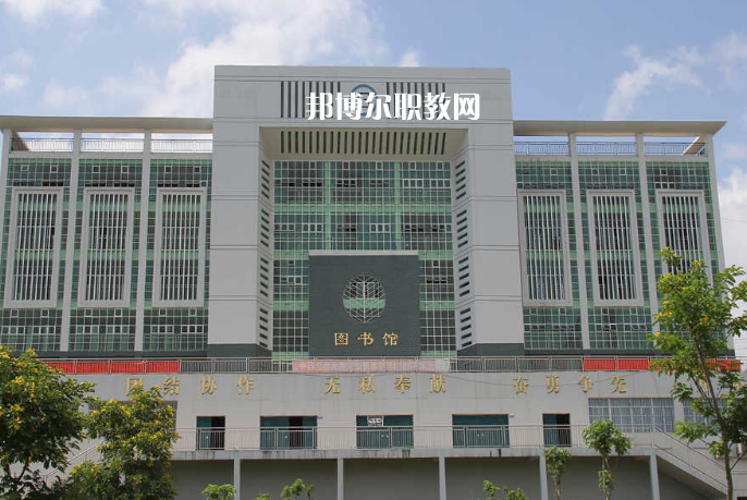 廣西2023年初中生沒(méi)初中畢業(yè)能讀中專(zhuān)學(xué)校