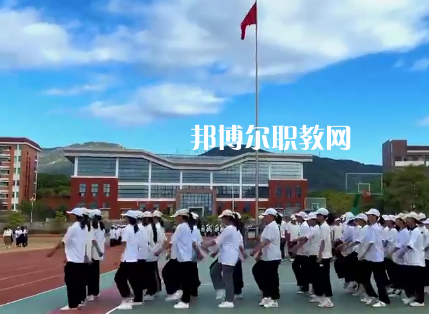 福建2023年讀中專學(xué)?？梢钥即髮W(xué)嗎