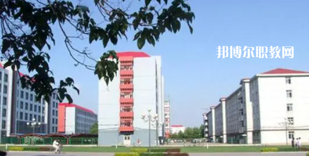 唐山高職?？圃盒Ｅ琶?強(qiáng)