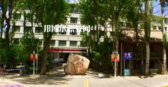 青海高職?？圃盒Ｅ琶?強(qiáng)