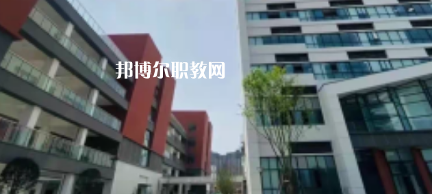 成都職業(yè)技術學校2023年招生錄取分數(shù)線