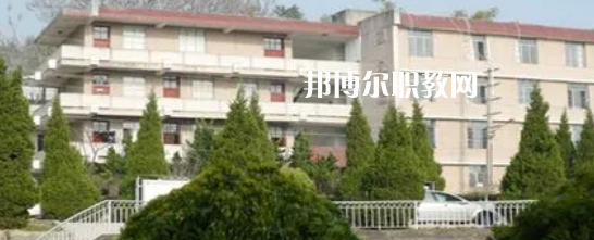 內(nèi)江市市中區(qū)科特電腦職業(yè)技術學校2023年學費、收費多少