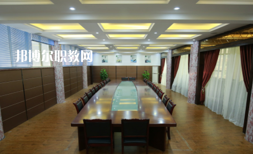 四川省南充外國(guó)語(yǔ)中等專業(yè)學(xué)校2023年招生計(jì)劃