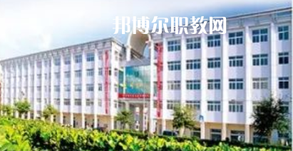 南通市通州區(qū)建筑職工中等專業(yè)學校地址在哪里，哪個地區(qū)，哪個城市?