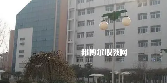 江蘇省淮安技師學(xué)院地址在哪里，哪個地區(qū)，哪個城市?