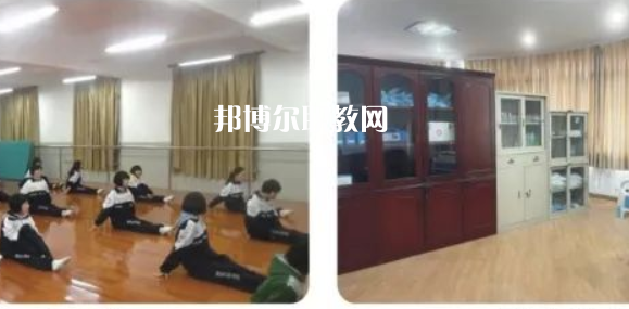 蕭山區(qū)錢江職業(yè)高級中學(xué)地址在哪里，哪個(gè)地區(qū)，哪個(gè)城市?