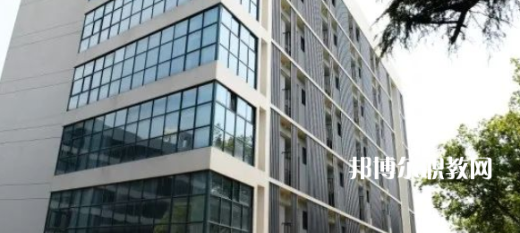 2023浙江商貿(mào)學(xué)校招生計(jì)劃 招生人數(shù)是多少(附要求、條件、對(duì)象)