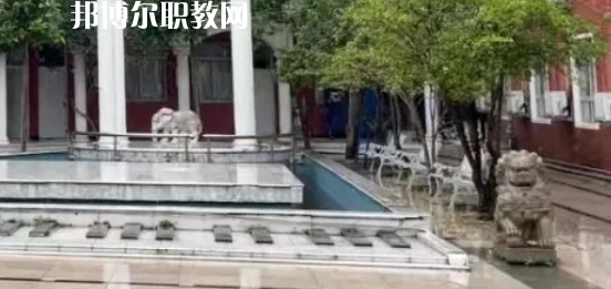 臺州市雙語實驗學(xué)校地址在哪里，哪個地區(qū)，哪個城市?
