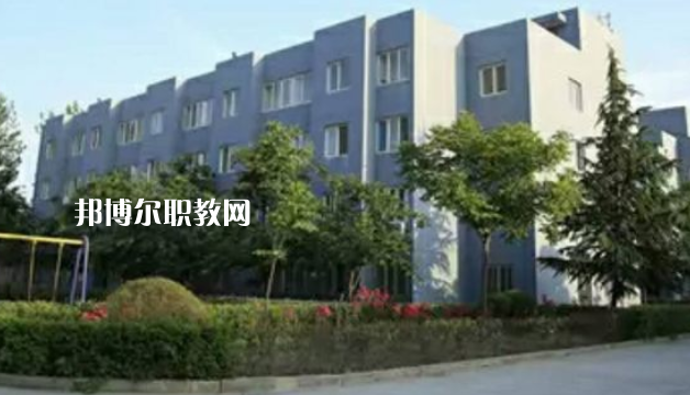 渭南市西北理工職業(yè)學(xué)校地址在哪里，哪個(gè)地區(qū)，哪個(gè)城市?