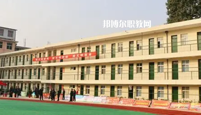 陜西省商貿(mào)技工學(xué)校地址，乘車路線