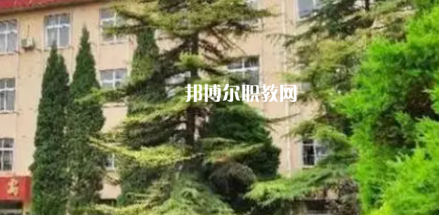 銅川煤炭基本建設(shè)技工學校地址，乘車路線