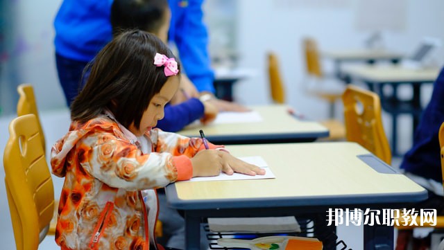 北京哪里的中職學(xué)校能讀計(jì)算機(jī)動(dòng)畫(huà)制作專業(yè)