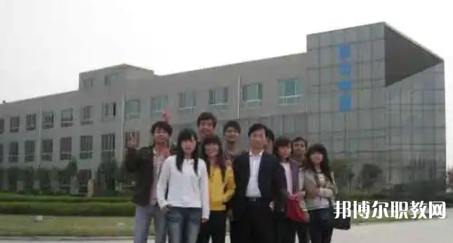 陜西省高教系統(tǒng)職業(yè)中等專業(yè)學(xué)校地址，乘車路線
