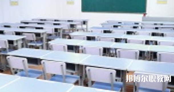 西安瑪雅藝術(shù)職業(yè)技工學(xué)校地址，乘車路線