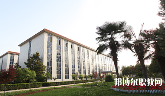 2023西安齊力鐵路技工學(xué)校招生計劃 招生人數(shù)是多少(附要求、條件、對象)