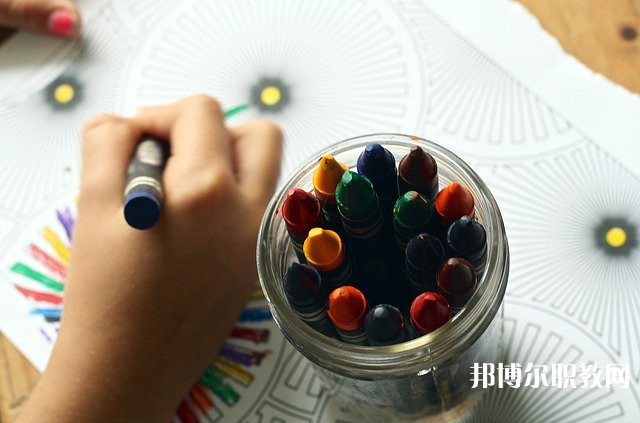徐州經(jīng)貿(mào)高等職業(yè)學校有哪些招生專業(yè)（2023年）