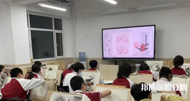 石家莊市張麗美術(shù)中等專業(yè)學(xué)校地址，乘車路線