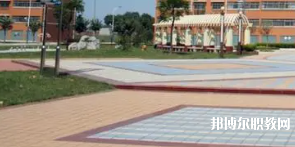 灤州市衛(wèi)生職業(yè)中等專(zhuān)業(yè)學(xué)校地址，乘車(chē)路線