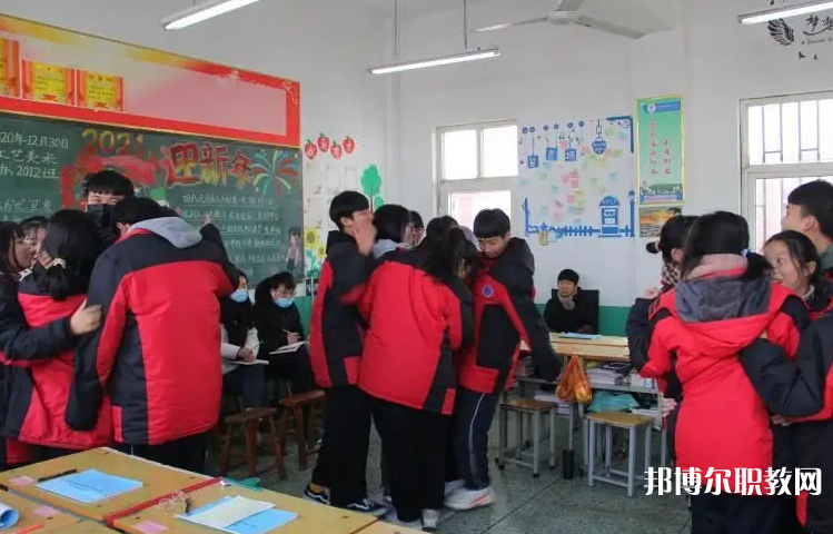 2023沁陽市職業(yè)中等專業(yè)學(xué)校招生計(jì)劃 招生人數(shù)是多少(附要求、條件、對(duì)象)