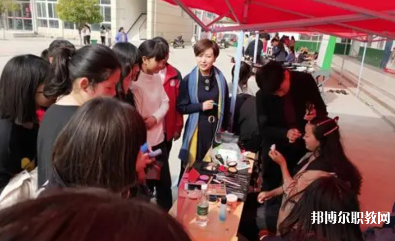 2023寧陵縣職業(yè)中等專業(yè)學(xué)校招生計(jì)劃 招生人數(shù)是多少(附要求、條件、對(duì)象)