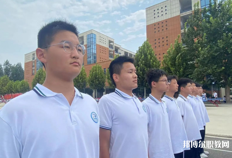 鄲城縣第二職業(yè)中等專業(yè)學(xué)校地址，乘車路線
